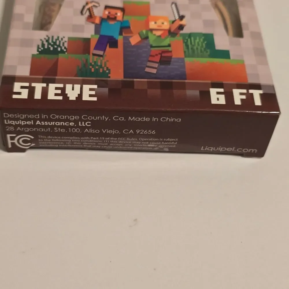 Minecraft Steve USB-A to Lightning 6 Foot Charger